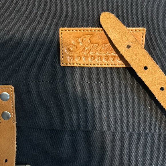 Brand new backpack from Indian - Picture 2 of 3